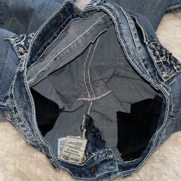Miss Me Fleur De Lis Skinny Denim, Size 28 - Picture 13 of 16